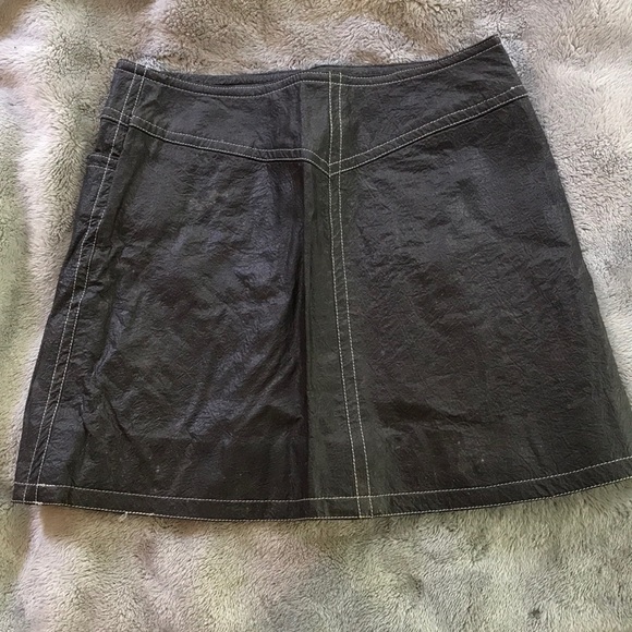 Vintage leather skirt from Japan - Picture 2 of 6